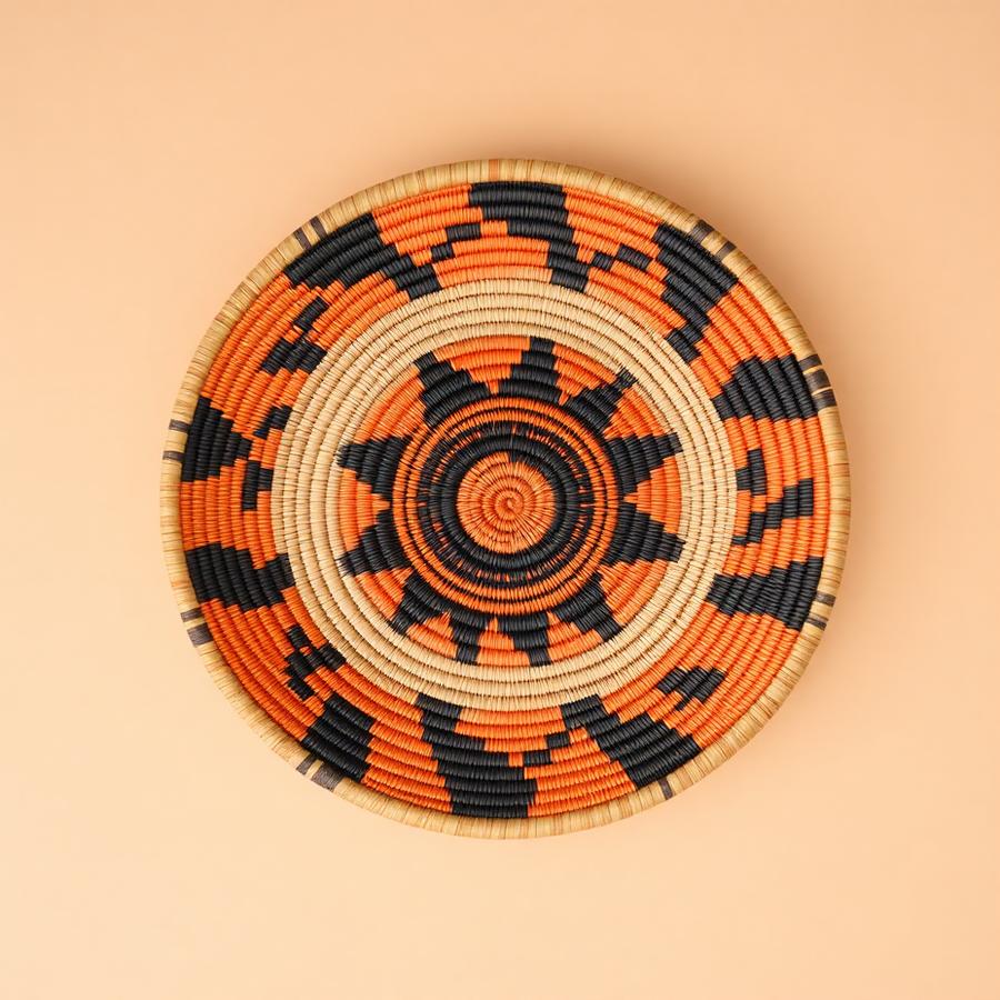 Panier tressé à la main